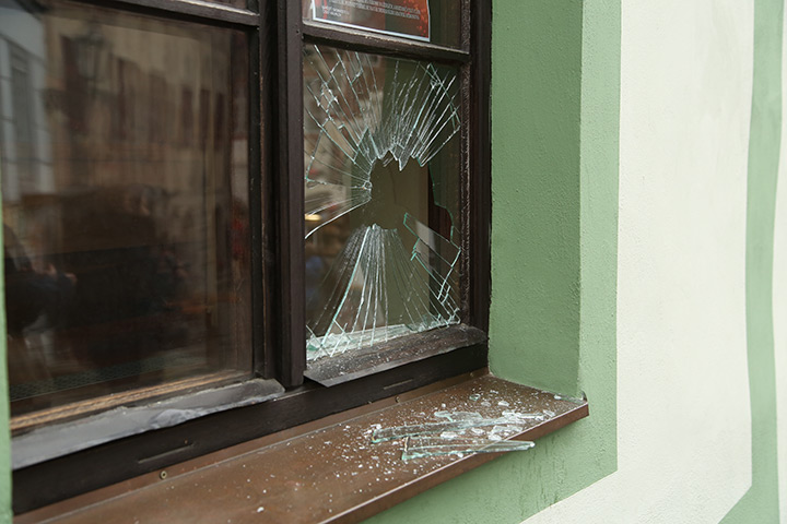 A2B Glass are able to board up broken windows while they are being repaired in Ringwood.